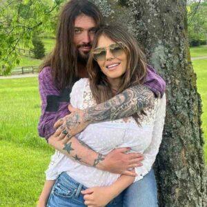 Elizabeth Hurley and Billy Ray Cyrus Shine in Rome: A Love Story Fans Didn’t See Coming But Can’t Get Enough Of